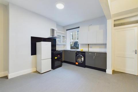 2 bedroom terraced house for sale, Belmont Terrace, Buxton