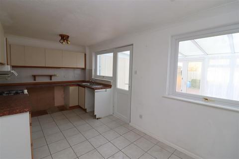 4 Cater Road, Barnstaple, EX32 9JU