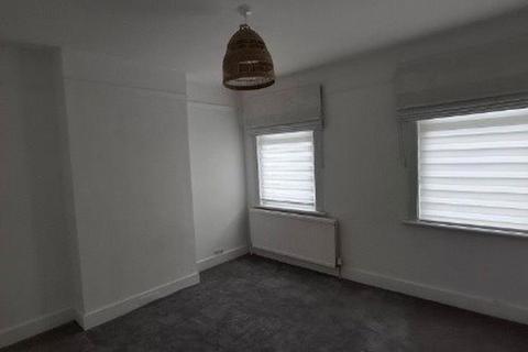 2 bedroom house to rent, Belmont Road, Harrow HA3