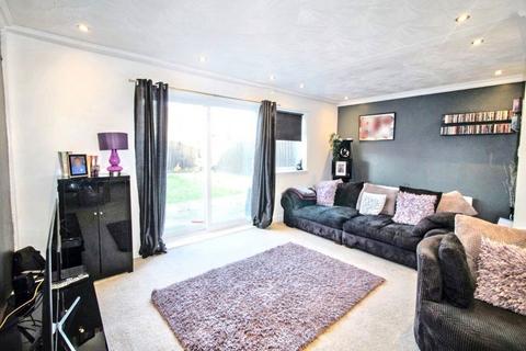 3 bedroom semi-detached house for sale, Norham Road, Gosforth, Newcastle upon Tyne, Tyne and Wear, NE3 2LN