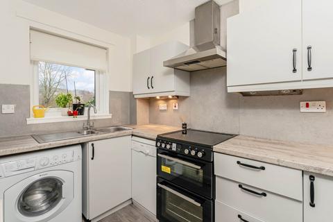 2 bedroom apartment to rent, Nursery Lane, Kilmacolm