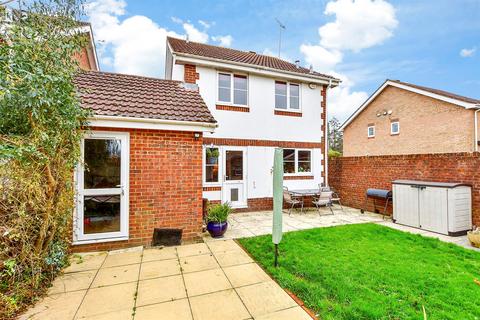Fontwell Close, Arundel BN18