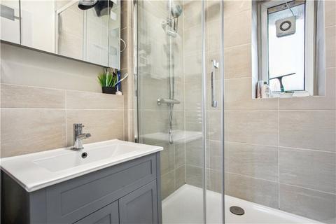 2 bedroom apartment for sale, Hindlip House, Wandsworth Road, London, SW8