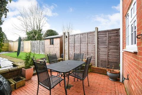 2 bedroom terraced house for sale, London Road, Hampshire RG27