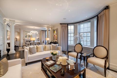 3 bedroom flat for sale, Park Street, Mayfair, London, W1K