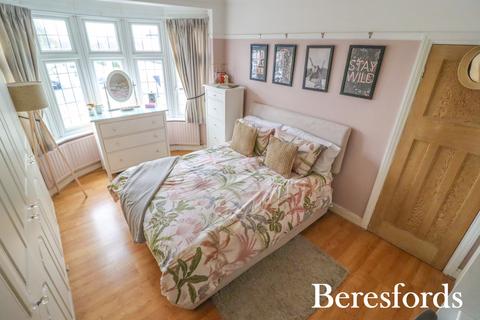 3 bedroom semi-detached house for sale, Aldborough Road, Upminster, RM14