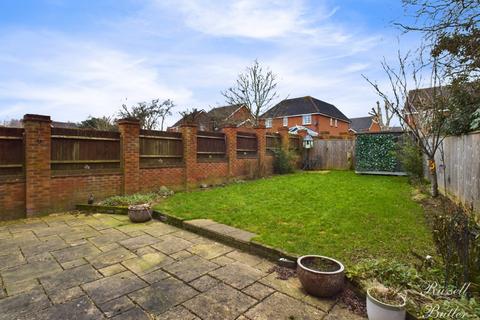 43 Aris Way, Buckingham, MK18 1FW
