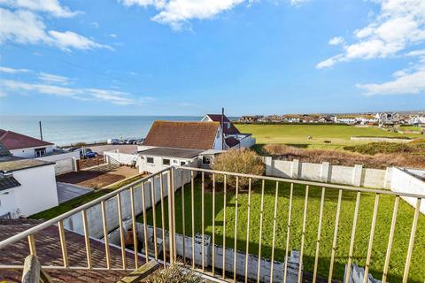 2 bedroom chalet for sale, Roderick Avenue, Peacehaven, East Sussex