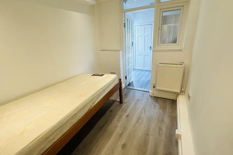 Studio to rent, BEAUTIFUL STUDIO FLAT | AVAILABLE NOW, London E10