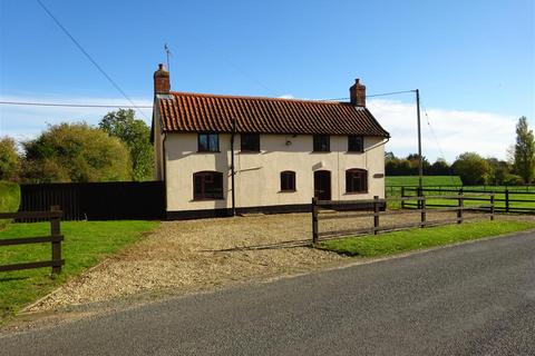 4 bedroom detached house to rent, Parham, Nr Framlingham