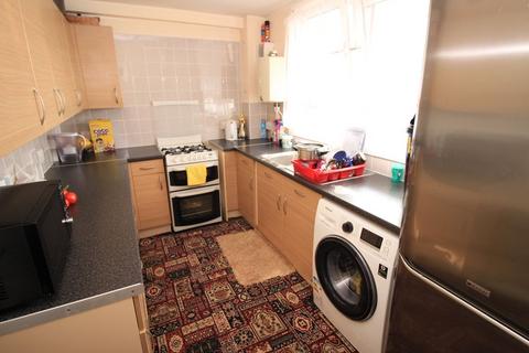 2 bedroom flat for sale, London W3