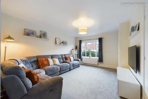 38 Alanbrooke Road, Saighton, Chester, CH3 6FL