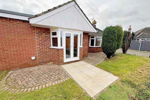 2 bedroom detached bungalow for sale, St. Lukes Grove, Humberston, Grimsby, N.E. Lincs, DN36 4DU