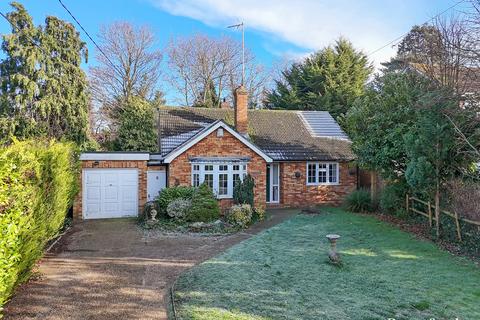 3 bedroom bungalow for sale, Station Road, Hatfield Peverel, CM3