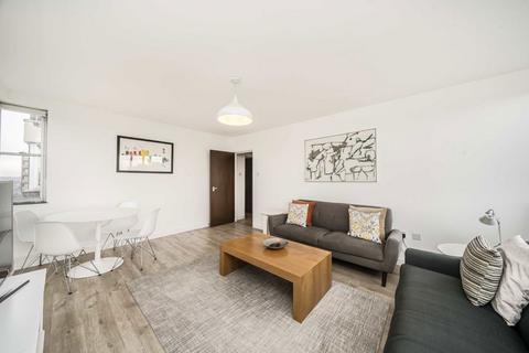 2 bedroom flat for sale, Sentinel Square, London NW4