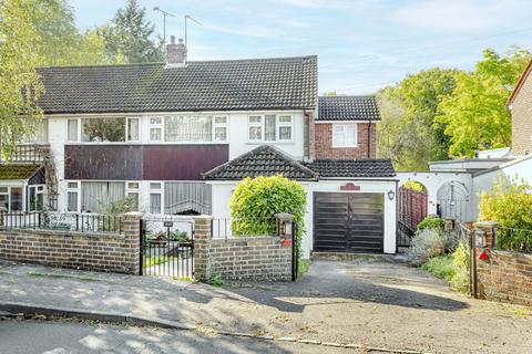 4 bedroom semi-detached house for sale, Bentfield Causeway, Stansted, Essex, CM24