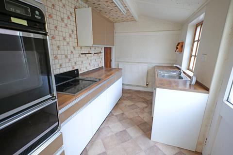 252 Colne Road, Sough, Barnoldswick, BB18 6TD