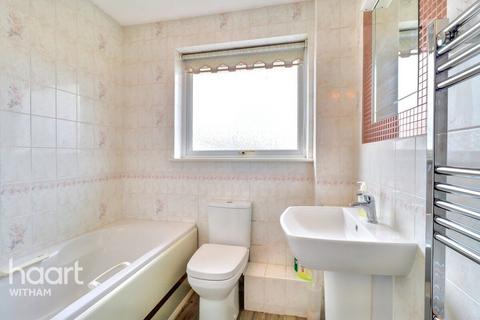 79 Broadway, Silver End, Witham, CM8 3RD