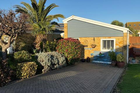 3 bedroom detached bungalow for sale, Knockholt Road, Margate CT9