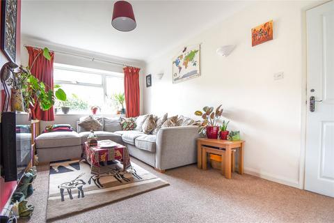 2 bedroom maisonette for sale, Cedar Avenue, Ruislip HA4