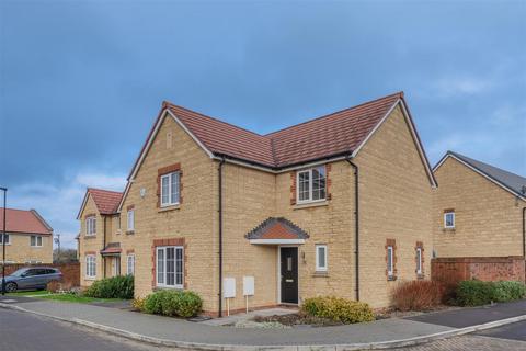 Maes Knoll Drive, Whitchurch, Bristol