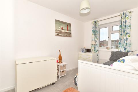 39 Beach Approach, Warden, Sheerness, ME12 4NJ