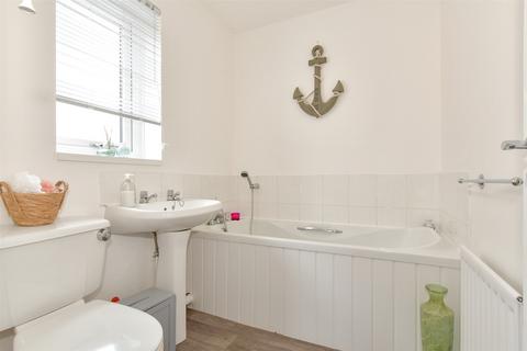 39 Beach Approach, Warden, Sheerness, ME12 4NJ