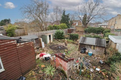 3 bedroom semi-detached house for sale, Clarence Road, Leighton Buzzard, LU7