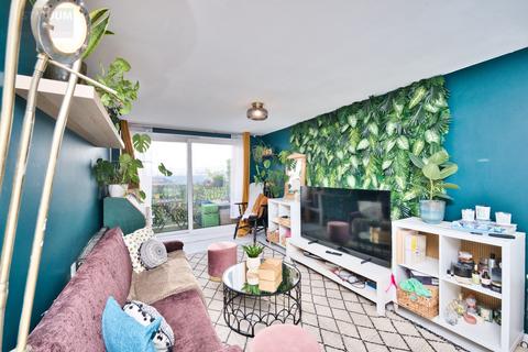 undefined, Castle Road, Barking, Dagenham, Essex, RM9