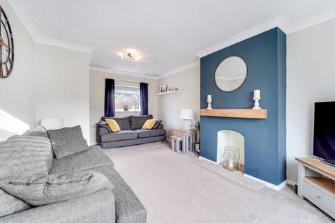 3 bedroom end of terrace house for sale, Bankside Drive, Thames Ditton KT7