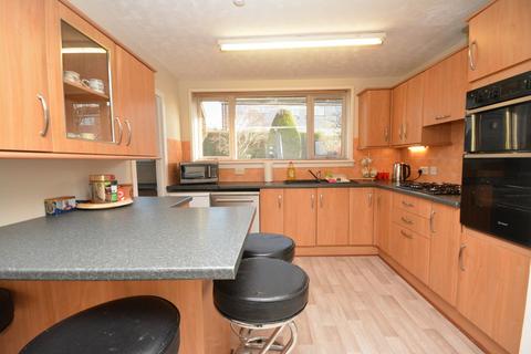 3 bedroom detached bungalow for sale, Dunvegan Avenue, Stenhousemuir, FK5