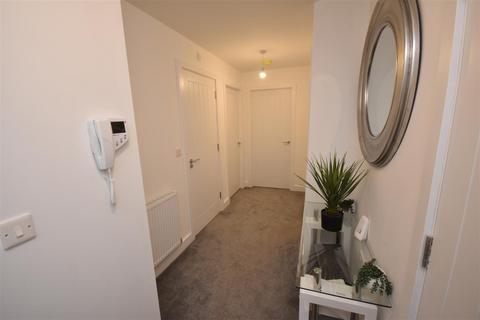 2 bedroom apartment for sale, Gospel Heights, Radnor Avenue, Heswall