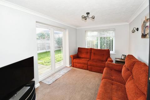 4 bedroom detached house for sale, Aidan Road, Sleaford NG34