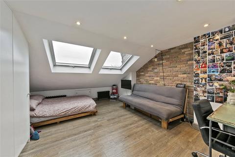 9 Cedar Terrace, Richmond, TW9 2JE