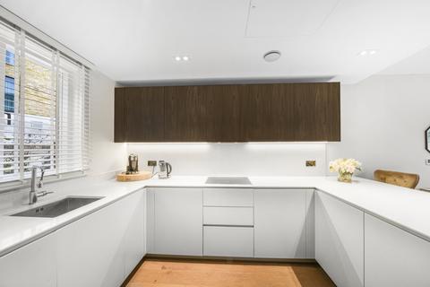 4 bedroom end of terrace house for sale, Wedgewood Mews, Fulham, SW6