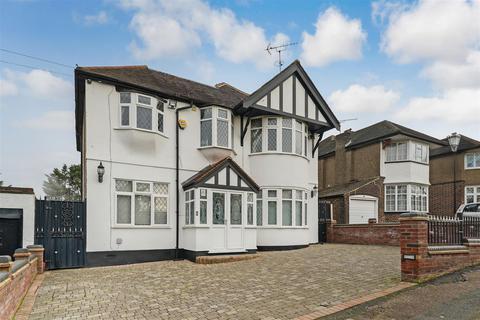 4 bedroom detached house for sale, College Gardens, London E4