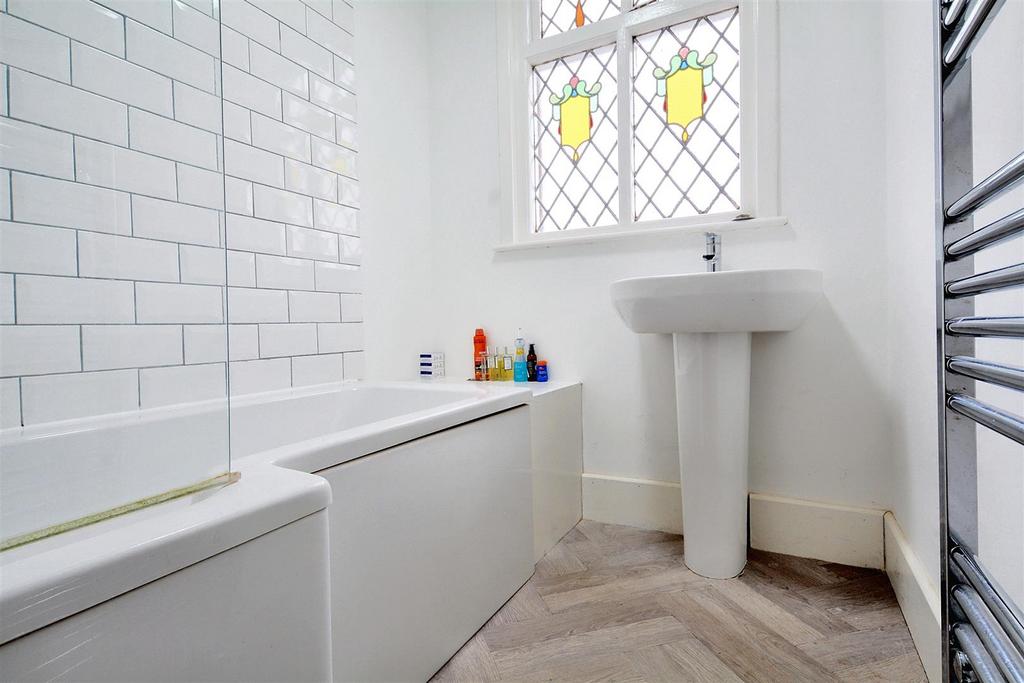 Bathroom.jpeg