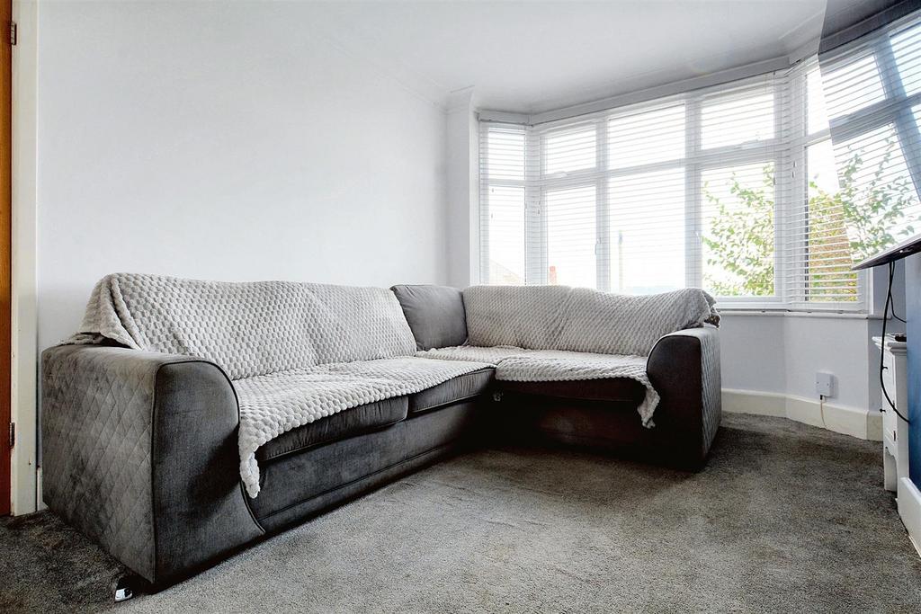 Lounge 1.jpeg