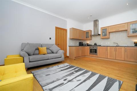 2 bedroom flat for sale, 123 Cadzow Street, Hamilton ML3