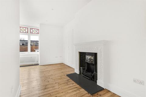 2 bedroom flat to rent, 39 - 41 High Street, Newmarket CB8