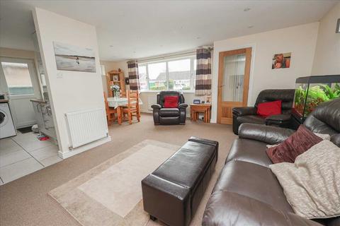 3 bedroom bungalow for sale, Eastfield, Sturton By Stow