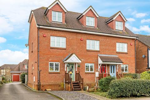 Lingfield Road, Edenbridge, Kent