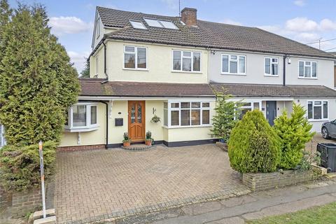 3 bedroom semi-detached house for sale, The Meadow Way, Billericay, Essex, CM11