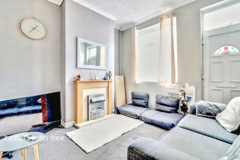 3 bedroom terraced house for sale, Castlefield Street, Stoke-On-Trent ST4 7AQ