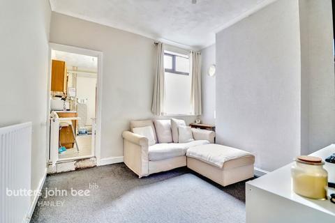 3 bedroom terraced house for sale, Castlefield Street, Stoke-On-Trent ST4 7AQ