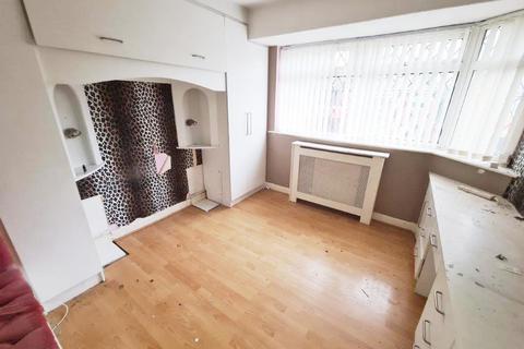 12 Moorside Crescent, Droylsden, Manchester, M43 7HT