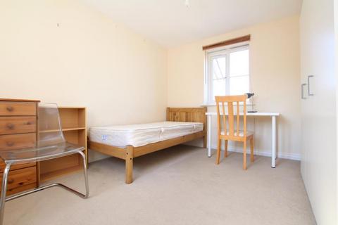 5 bedroom terraced house to rent, Wood Mead, Bristol BS16