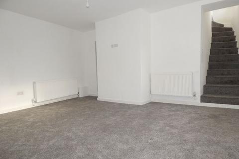 2 bedroom terraced house to rent, France Street, Batley