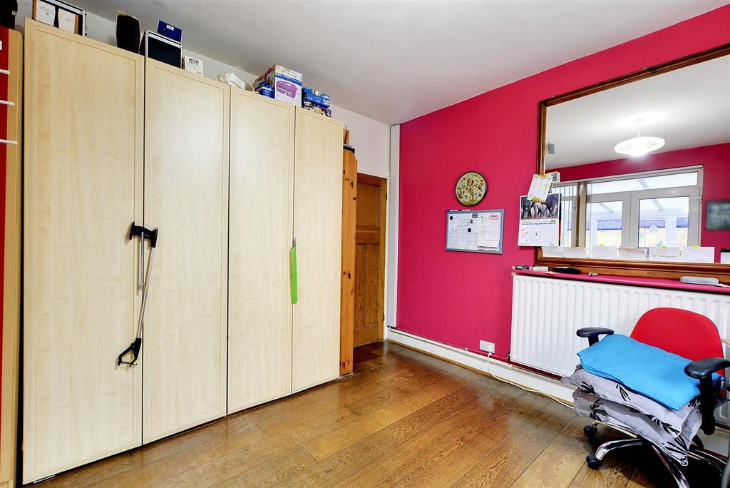 Bedroom 2 3.jpeg