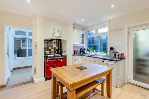 4 bedroom detached house for sale, Loose Road, Maidstone